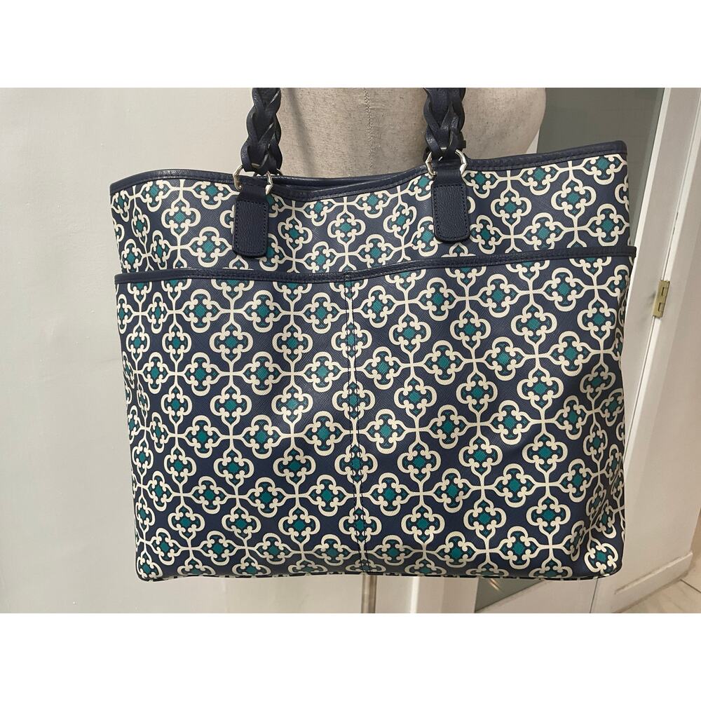 Brighton Araceli Carryall Tote Blue & White Geometric Carryall Tote - Picture 5 of 16